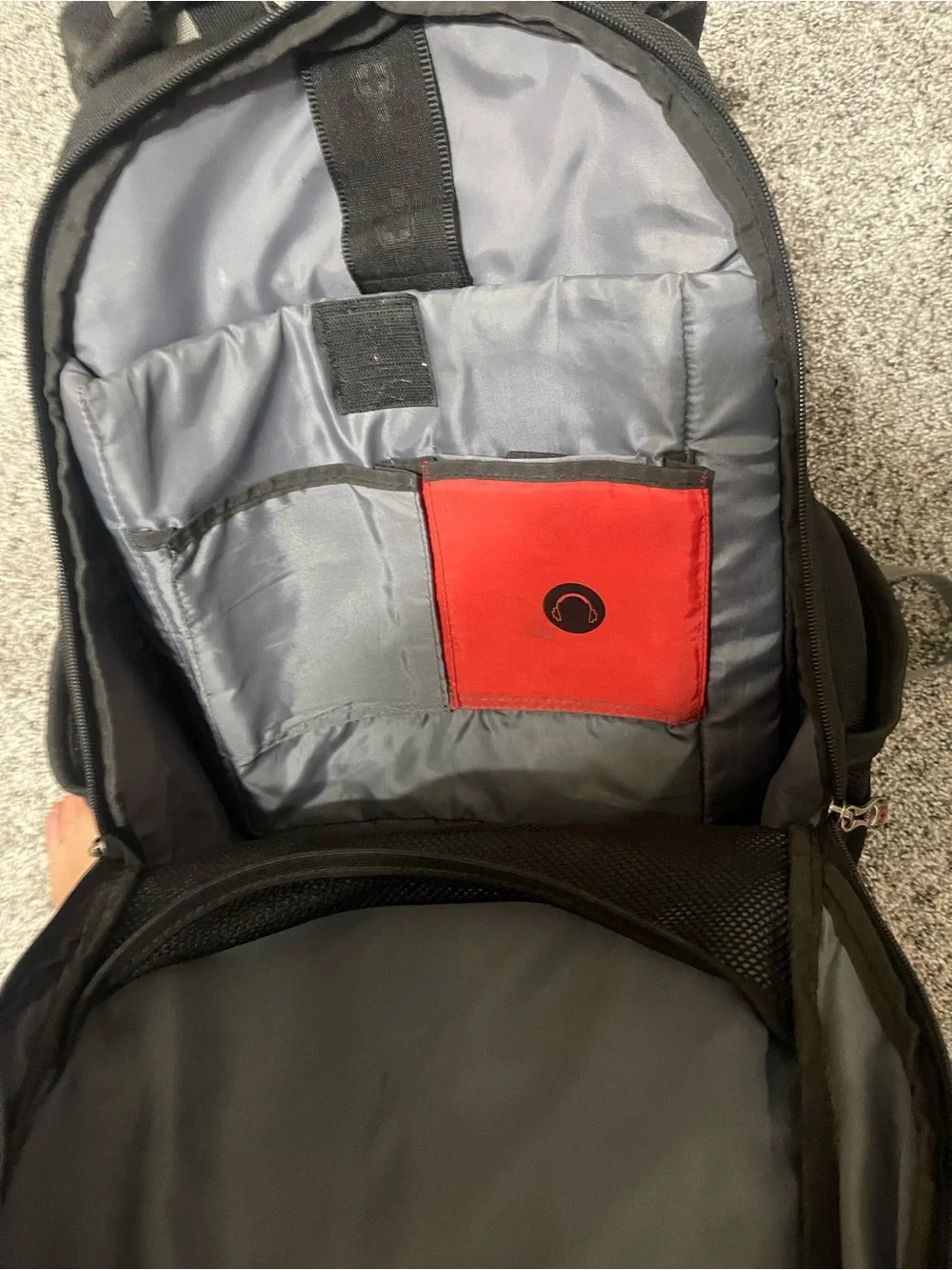 Swiss Gear Black and Red Men's Backpack with Padded Straps